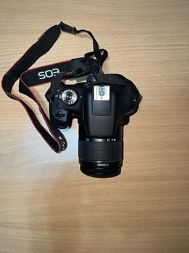 Зеркальная камера Canon EOS 700D с кит-объективом Canon EF‑S 18–55mm at lalafo.kg Зеркальная камера Canon EOS 700D с кит-объективом Canon EF‑S 18–55mm