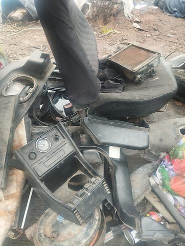 Глушители: Запчасти для ВАЗ «Жигули» (классика)Ваз 07 запчасть сатылат Комплект — 4