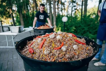 услуги повара на дому в бишкеке: Делаем плов, все виды Ташкентский, Узгенский в любом количестве. А — 1