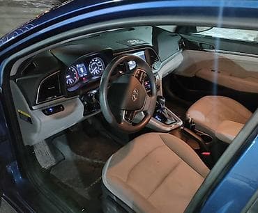 продаю хундай гетс: Hyundai Elantra: 2018 г., 2 л, Автомат, Бензин, Седан — 6