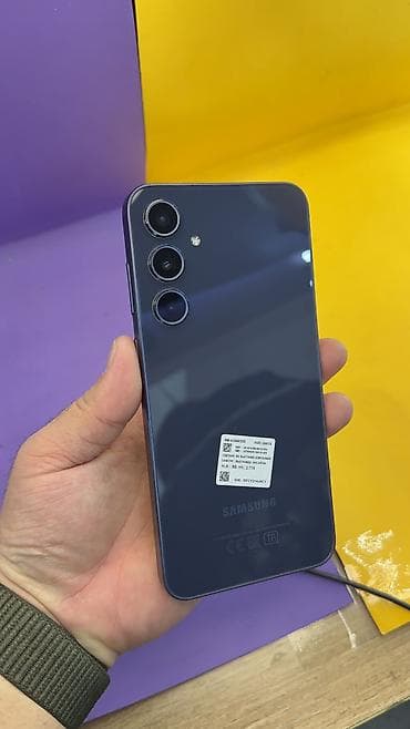 Samsung Galaxy A35, Б/у, 256 ГБ, 2 SIM at lalafo.kg Samsung Galaxy A35, Б/у, 256 ГБ, 2 SIM