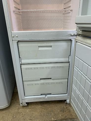 морозильное: Холодильник Atlant, Б/у, Двухкамерный, 60 * 175 * 60 — 4