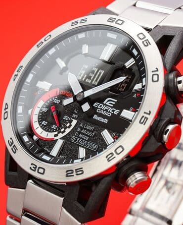 Edifice ECB-40 ___ Функции : секундомер, дата, 24 формат времени