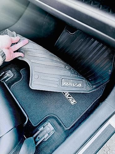 mark x: Toyota RAV4: 2019 г., 2.5 л, Гибрид — 8