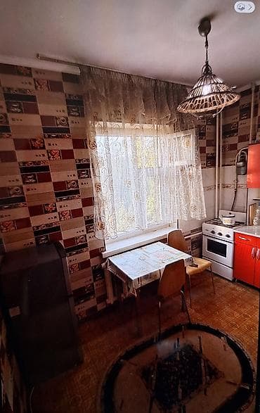 сутичная квартира: 1 комната, 5 мкр Собственник, Парам без детей — 2