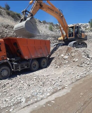 сантехнические материалы: Грунт навоз гравий щебень навоз камень отсев песок уголь доставка — 1