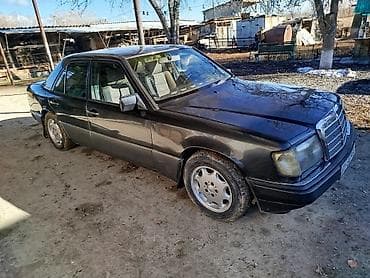 motor bikes: Mercedes-Benz W124: 1991 г., Механика, Бензин, Седан — 3