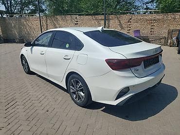 kia ev: Kia Rio: 2021 г., 1.6 л, Вариатор, Бензин, Седан — 7