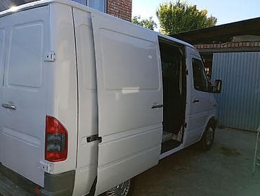 Унаа: Жеңил жүк ташуучу унаа, Mercedes-Benz, Колдонулган — 6