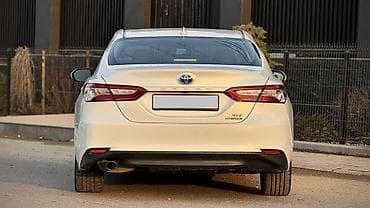 багажник аутбек: Toyota Camry: 2019 г., 2.5 л, Автомат, Гибрид, Седан — 5