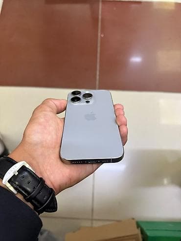 ipad pro 11: IPhone 15 Pro, Б/у, 256 ГБ, Наушники, Зарядное устройство, Чехол, 86 % — 3