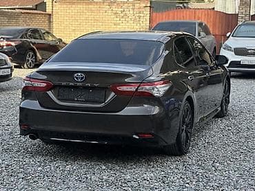 порог на камри: Toyota Camry: 2018 г., 2.5 л, Гибрид, Седан — 4