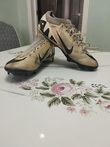 Нарды: Футбольные бутсы Nike Mercurial (серия Vapor) для — 7