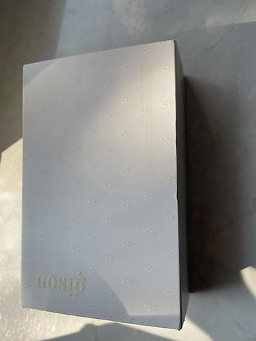 Косметика: Gisou Honey Gloss On-The-Go Icons — подарочный набор для сияния волос — 3