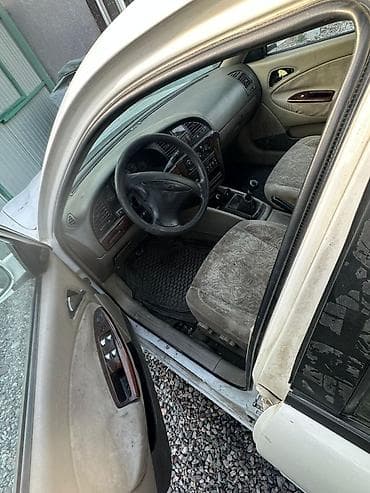 Daewoo Nexia: 1999 г., 1.6 л, Кол менен иштөөчү, Бензин, Седан — 6