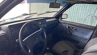 Volkswagen Golf: 1988 г., 1.8 л, Механика, Бензин, Хэтчбэк — 8