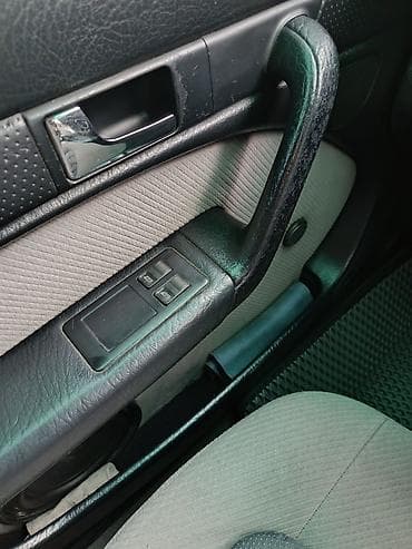mini coper: Audi 100: 1992 г., 2.3 л, Автомат, Бензин, Седан — 7
