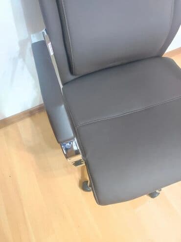 кресло реклайнер бишкек: Продаю кресло руководителя с высокой спинкой, есть механизм качания в — 5