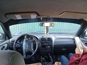 forester 2003: Mazda 626: 1998 г., 1.8 л, Ручные, Бензин, Седан — 5