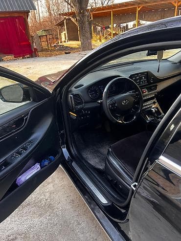 электронная авто: Hyundai Grandeur: 2017 г., 2.4 л, Автомат, Бензин, Седан — 3