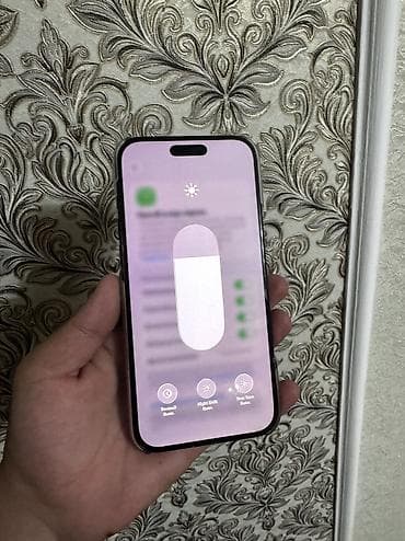 iphone xr red: IPhone 16 Pro Max, Б/у, 256 ГБ, Black Titanium, Зарядное устройство, Чехол, 100 % — 4