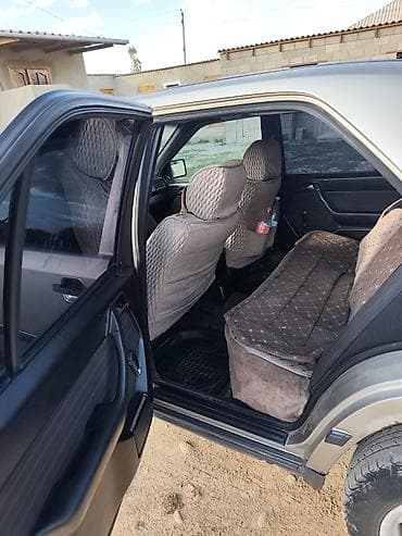 Унаа: Mercedes-Benz W124: 1988 г., 2.9 л, Кол менен иштөөчү, Дизель, Седан — 5