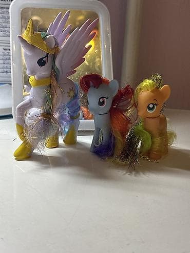 Оюнчуктар: My little pony Селестия - 700 Радуга - 500 Эпл - 500 Все отдам за — 1