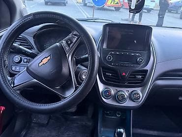 шевролет volt: Chevrolet Spark: 2016 г., 1 л, Автомат, Бензин, Хэтчбэк — 5