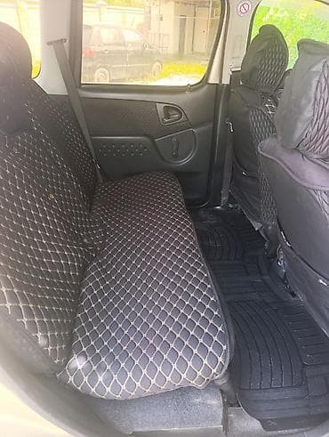 чехлы бу: Toyota Yaris Verso: 2003 г., 1.3 л, Механика, Бензин, Минивэн — 3