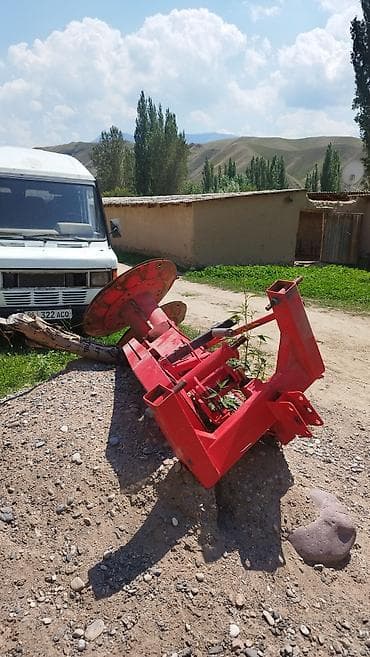 Унаа: Роторная косилка навесная, двухбарабанная Описание: - Навесное — 1