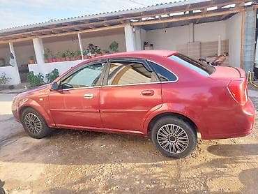 Chevrolet Lacetti: 2003 г., 1.8 л, Механика, Бензин, Седан — 4