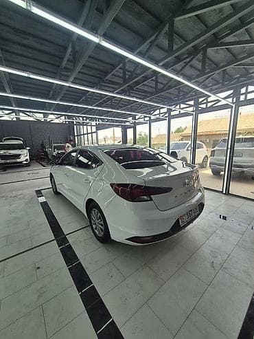 hyundai solaris i: Hyundai Avante: 2019 г., 1.6 л, Автомат, Бензин, Седан — 6