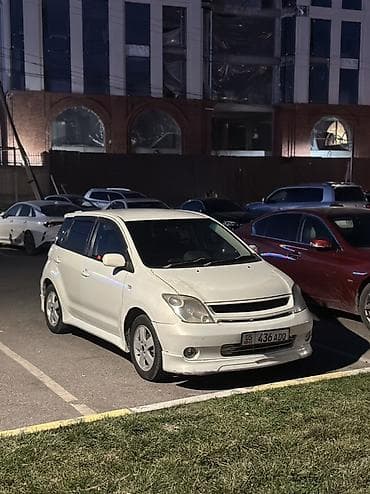 Продажа авто: Toyota Ist: 2003 г., 1.3 л, Автомат, Бензин, Хэтчбэк — 1
