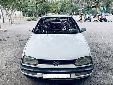 bcd com: Volkswagen Golf: 1992 г., 1.8 л, Механика, Бензин, Хэтчбэк — 1