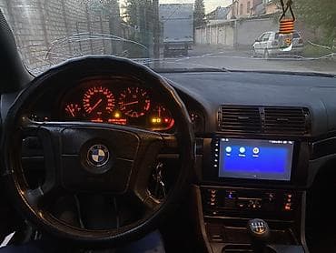 BMW 5 series: 1998 г., 2.5 л, Механика, Седан — 5
