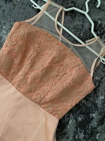 кофточки: Вечернее платье, А-силуэт, Длинная модель, Фатин, С рукавами, Стразы — 1