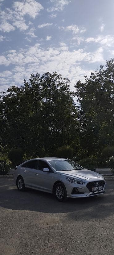 купить премиум авто: Hyundai Sonata: 2019 г., 2 л, Автомат, Газ, Седан — 3
