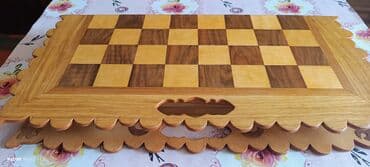 Продаю 3 в 1 нарды, шахматы, шашки,в идеальном состоянии,4 вида шпона