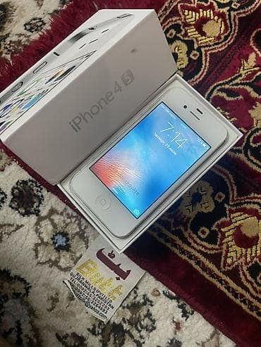IPhone 4S, белый, в комплекте с коробкой и аксессуарами Особенности — 1