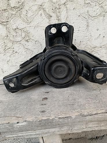 Дроссельные заслонки: Подушка мотора Hyundai Оригинал — 2