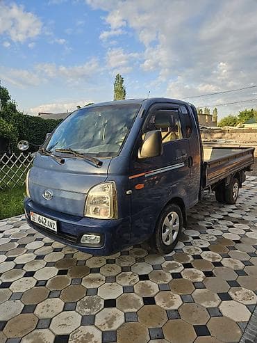 Легкий грузовик, Hyundai, Стандарт