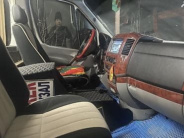 лобовое стекло ипсум: Volkswagen Crafter — пассажирский микроавтобус повышенной вместимости — 4