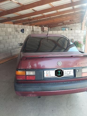 Продажа авто: Volkswagen Passat: 1991 г., 1.8 л, Механика, Бензин, Седан — 3