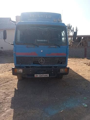 grand hice: Грузовик, Mercedes-Benz, Стандарт, 6 т, Б/у — 2