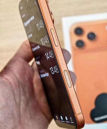 Мобильные телефоны: IPhone 17 Pro, Оранжевый — 4