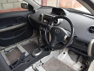 капот тайота ист: Toyota Ist: 2004 г., 1.3 л, Автомат, Бензин, Хэтчбэк — 7