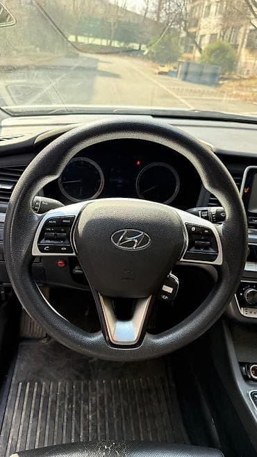 elantra 2019: Hyundai Sonata: 2020 г., 2 л, Автомат, Газ, Седан — 10