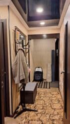 купить квартиру в токмоке: 1 комната, 33 м², 104 серия, 1 этаж, Дизайнерский ремонт — 1