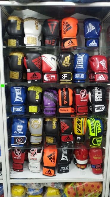 футбольные бутсы predator: Боксерские перчатки Перчатки для бокса Перчатки Снарядки Кожаные и — 1