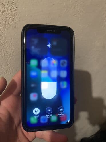 aplle 11: IPhone 11, Б/у, 64 ГБ, Чехол, Кабель, 77 % — 3